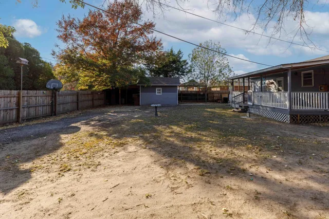 $167,000 | 643 Michael Road, Newton, KS 67114