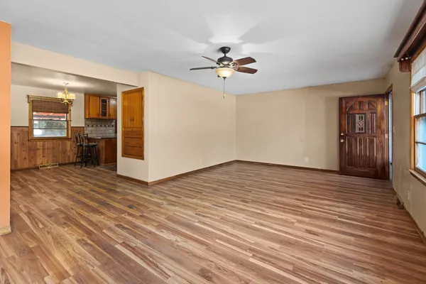 $167,000 | 643 Michael Road, Newton, KS 67114