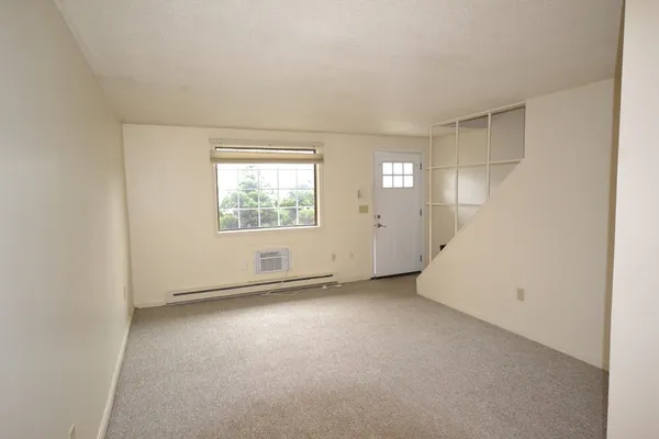 $169,000 | 44 Princeton Terrace, Unit 44, Greenfield, MA 01301