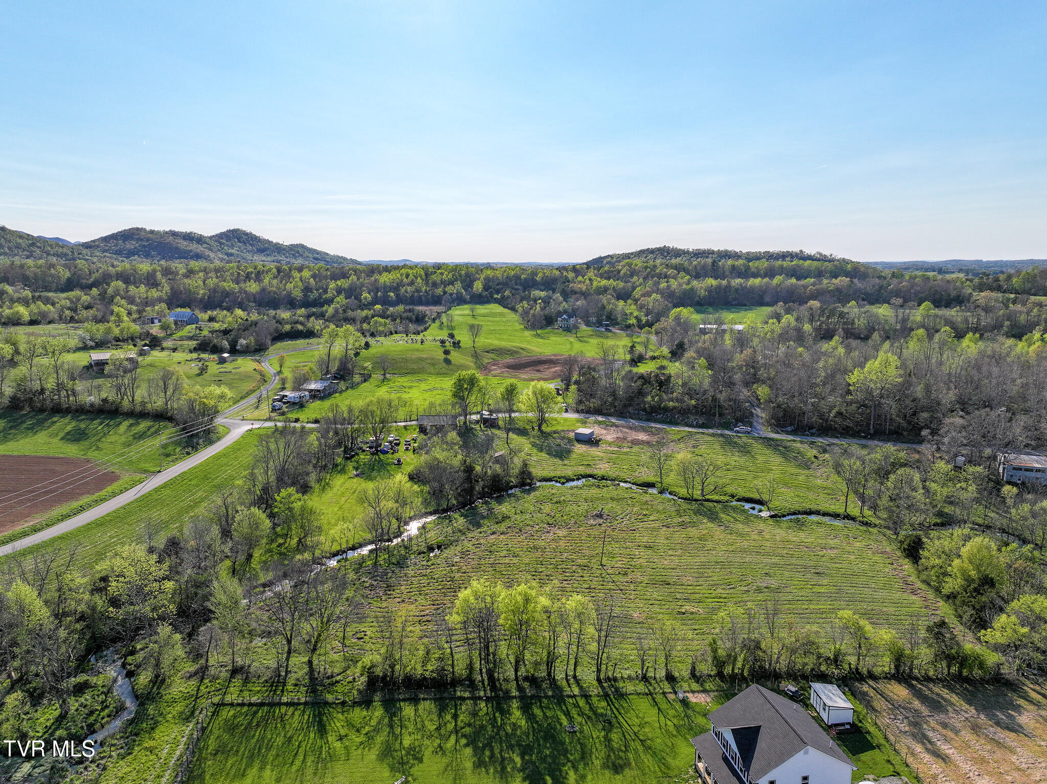 525 Kelley Gap Road Greeneville, TN 37743 - Photo 27 of 27 DJI_20260407163209_0654_D