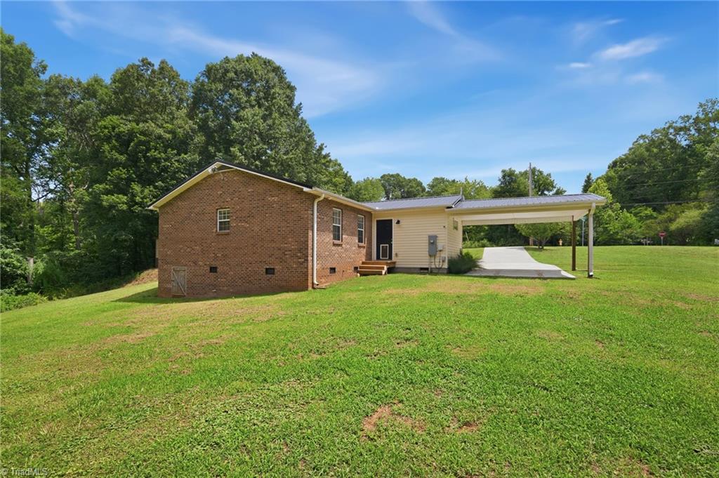 504 George Surratt Road Lexington, NC 27295 - Photo 10 of 26