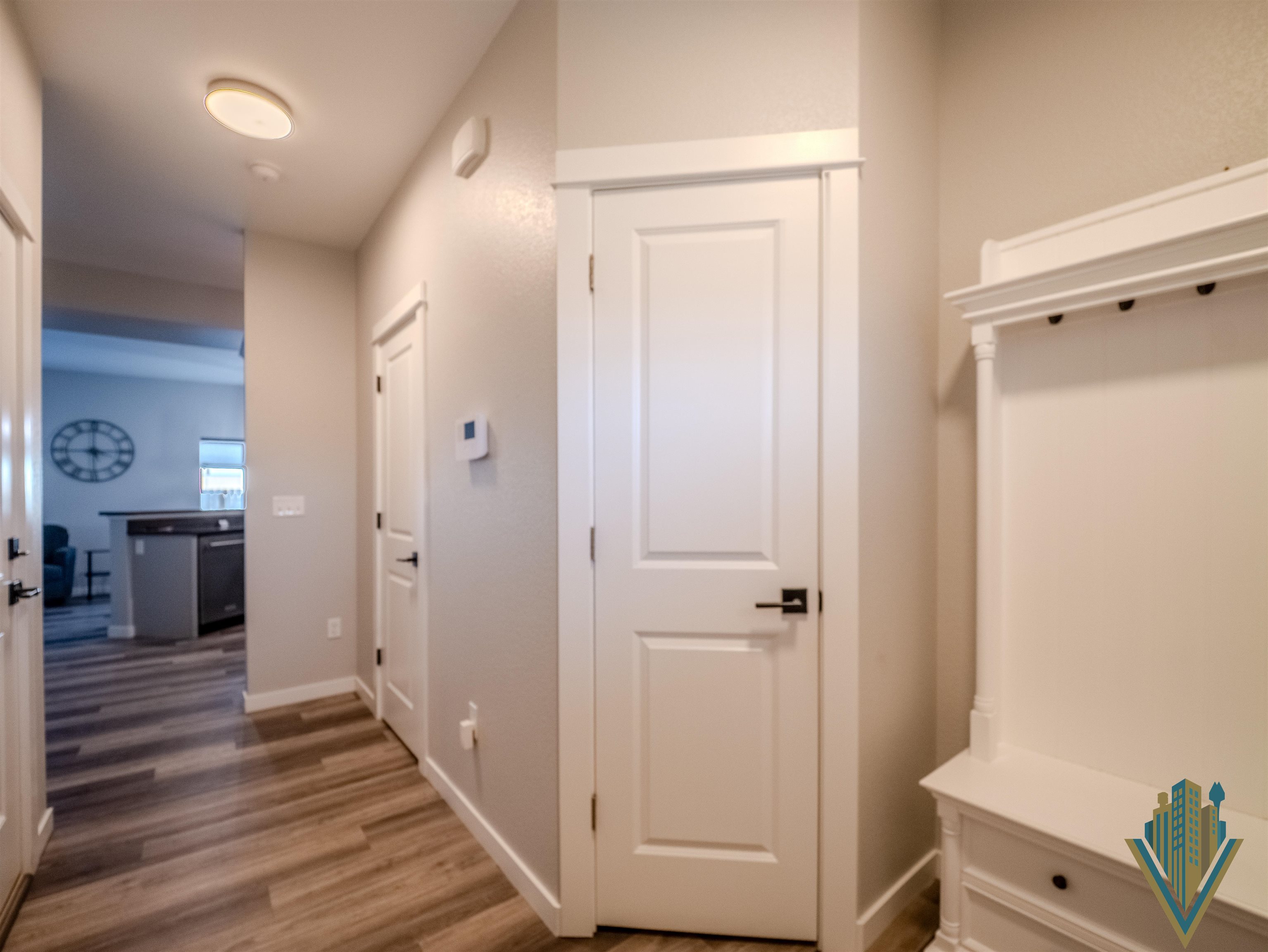 4590 Pontiac Street Mills, WY 82644 - Photo 2 of 20