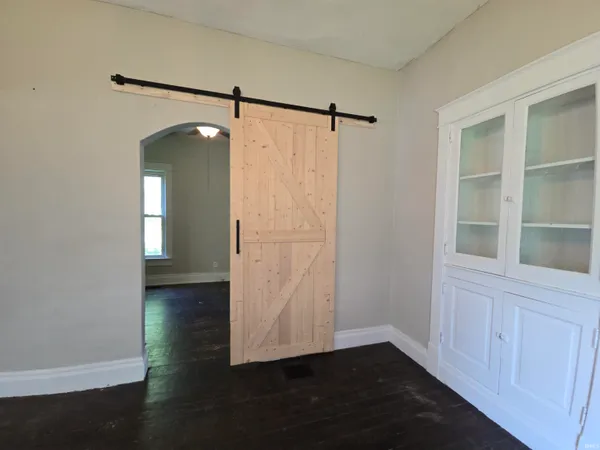 $120,000 | 228 Simmons Street, Cambridge City, IN 47327