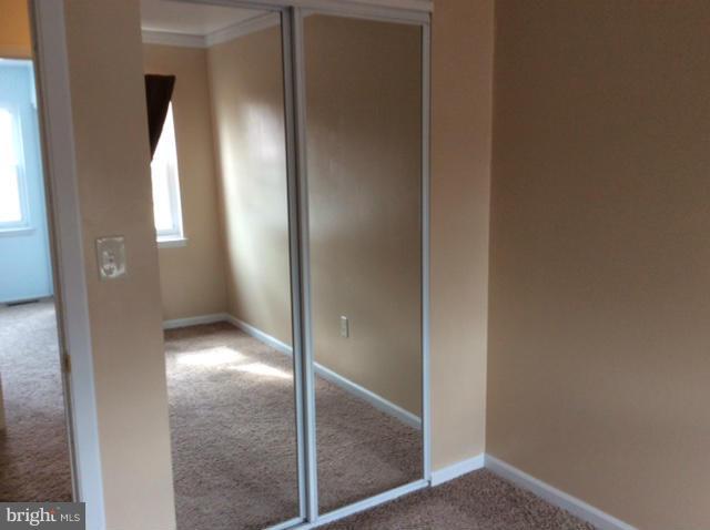 754 Mansfield Road Baltimore, MD 21221 - Photo 20 of 30 mirrored closet doors