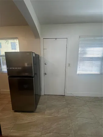 $2,300 | 11 Sidonia Avenue, Unit 1, Coral Gables, FL 33134