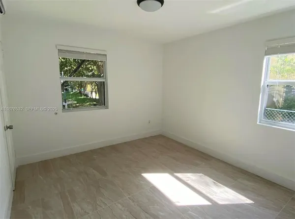 $2,300 | 11 Sidonia Avenue, Unit 1, Coral Gables, FL 33134