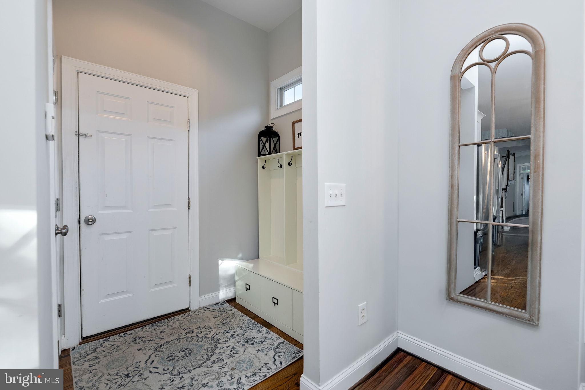 6039 Deer Ridge Trail Springfield, VA 22150 - Photo 21 of 103