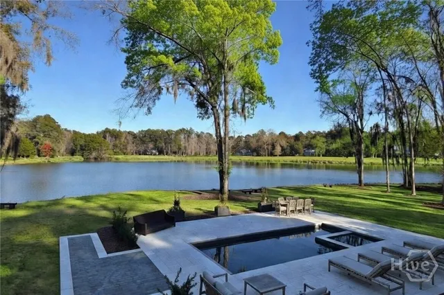 $2,795,000 | 437 Belted Kingfisher Lane, Richmond Hill, GA 31324