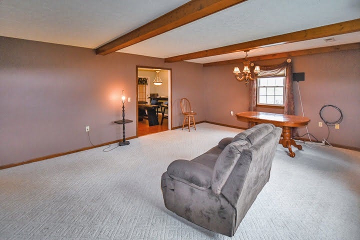 1453 Roger Cole Road Bowling Green, KY 42101 - Photo 10 of 32 Gallery Image 10