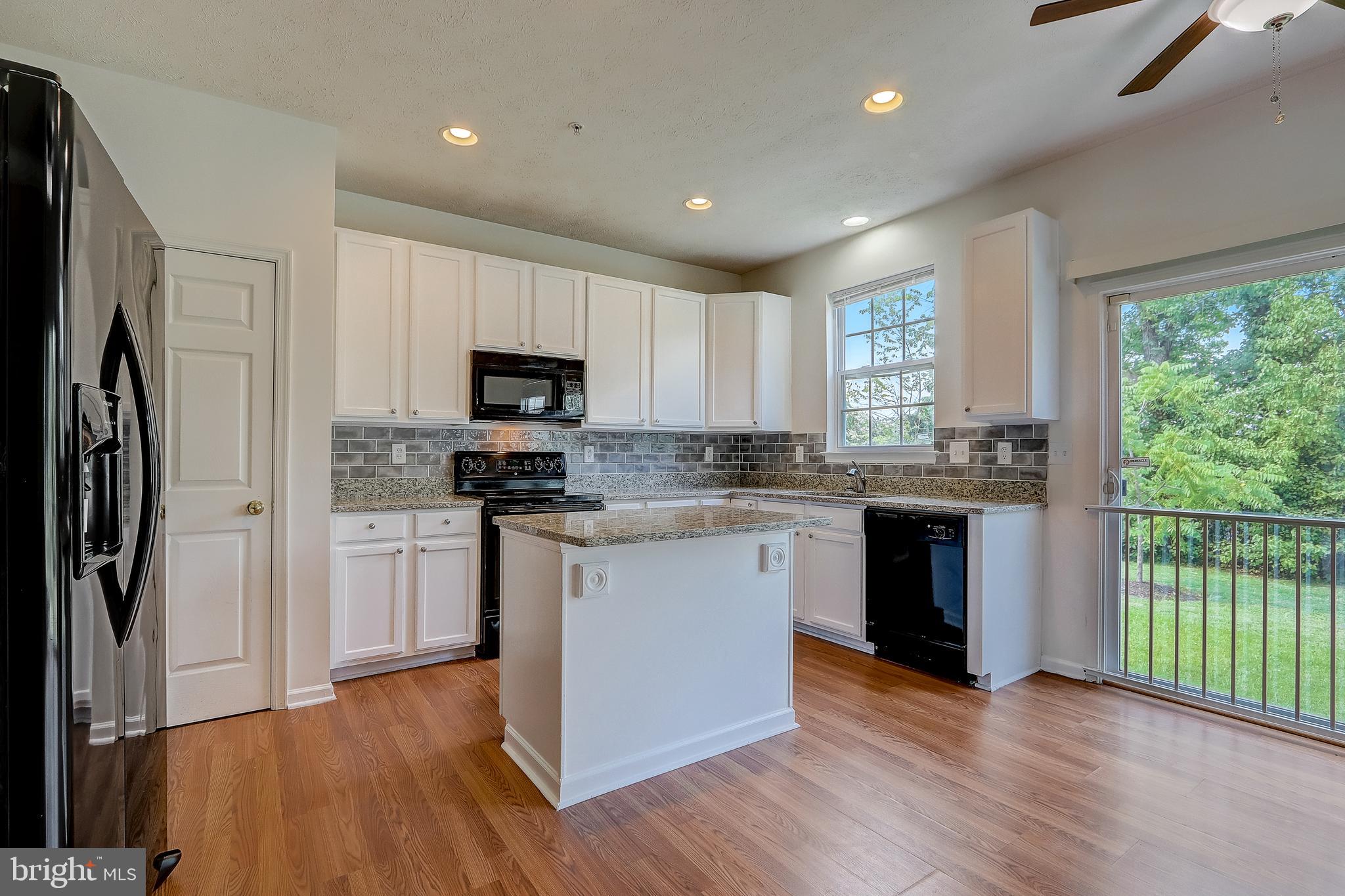 9829 Davison Road Middle River, MD 21220 - Photo 8 of 43