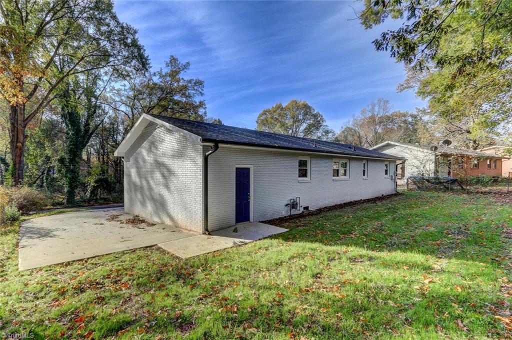 1211 Robin Road Eden, NC 27288 - Photo 16 of 21 Back of home