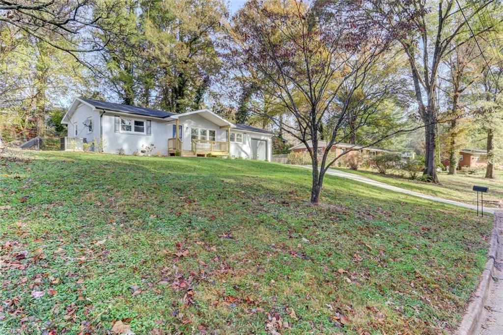 1211 Robin Road Eden, NC 27288 - Photo 20 of 21 House on a hill!