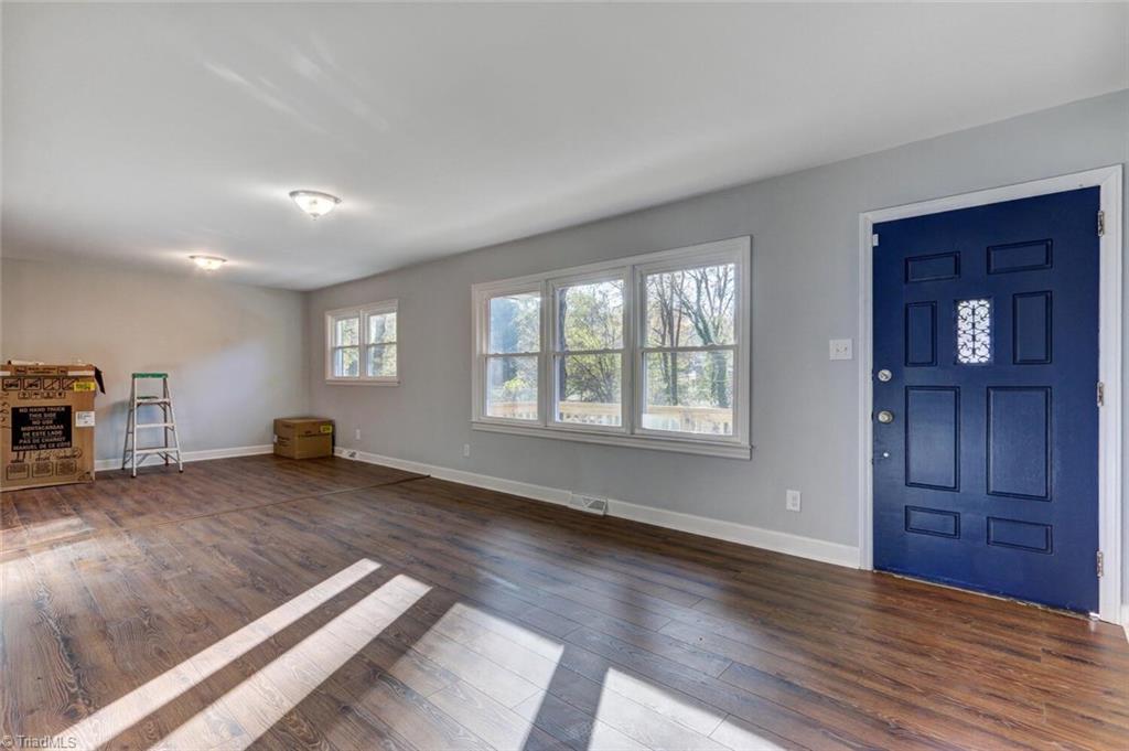 1211 Robin Road Eden, NC 27288 - Photo 3 of 21 Nice windows makes living room bright!