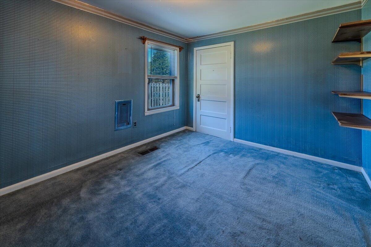 602 Moore Road Charleston, TN 37310 - Photo 21 of 36 22-602-Moore-Rd-23