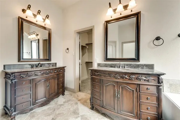 $2,300 | 778 Ruffian Way, Fate, TX 75087
