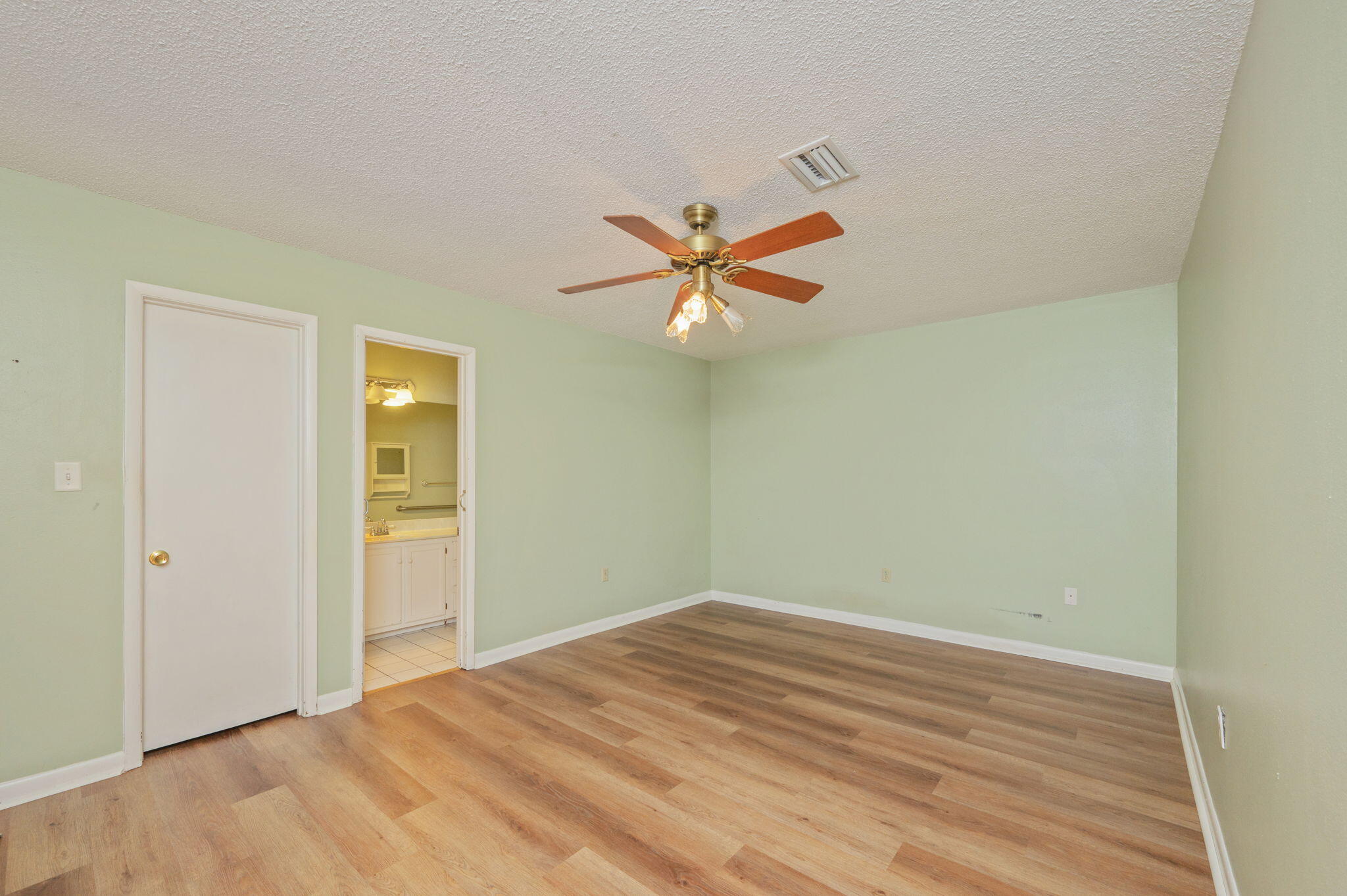 2864 Silverhill Road Crestview, FL 32536 - Photo 28 of 40 28-web-or-mls-2864-silverhill-rd