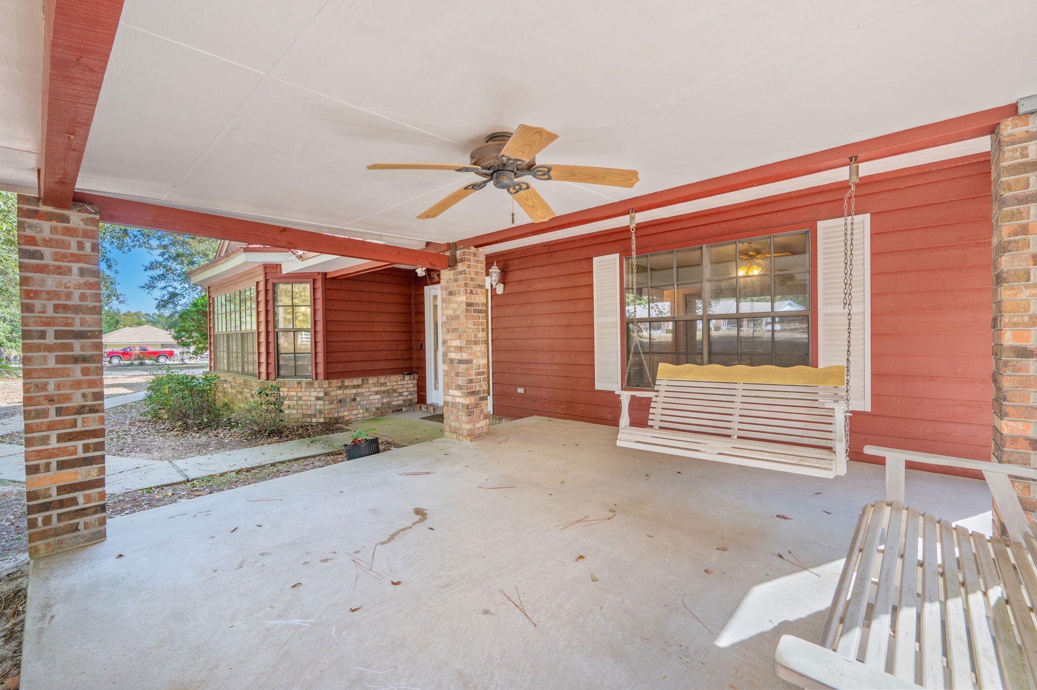 2864 Silverhill Road Crestview, FL 32536 - Photo 4 of 40 4-web-or-mls-2864-silverhill-rd