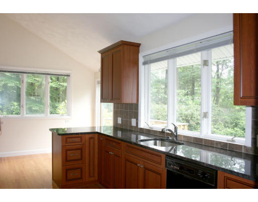 5 Stonebridge Road Wayland, MA 01778 - Photo 3 of 12