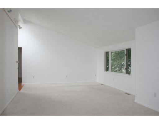 5 Stonebridge Road Wayland, MA 01778 - Photo 4 of 12