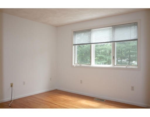 5 Stonebridge Road Wayland, MA 01778 - Photo 10 of 12