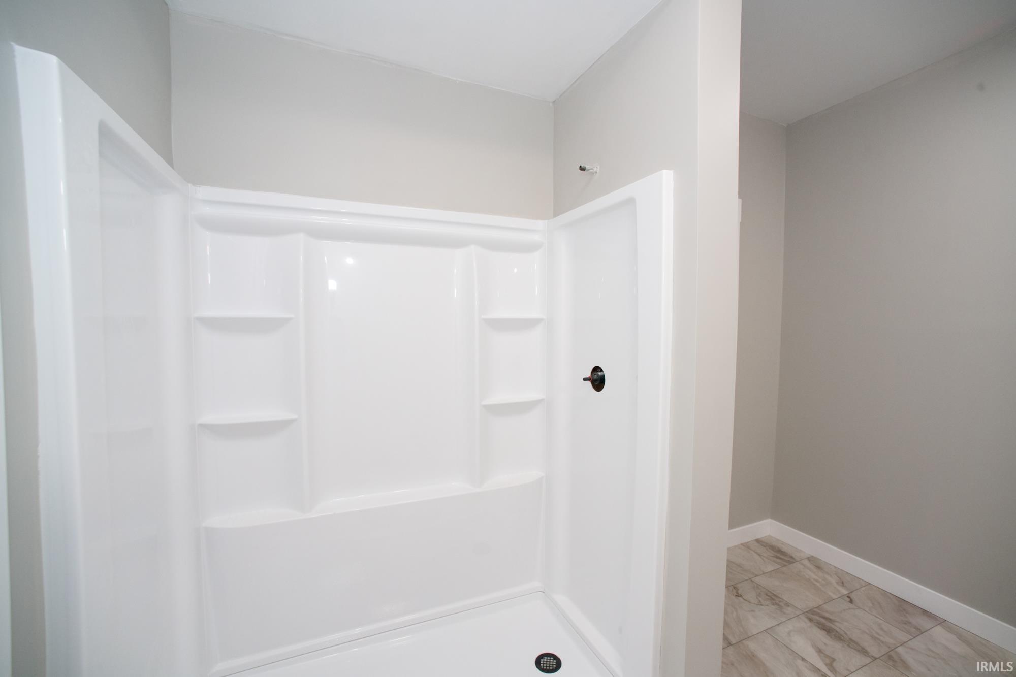 201 Roland Street Vincennes, IN 47591 - Photo 21 of 34