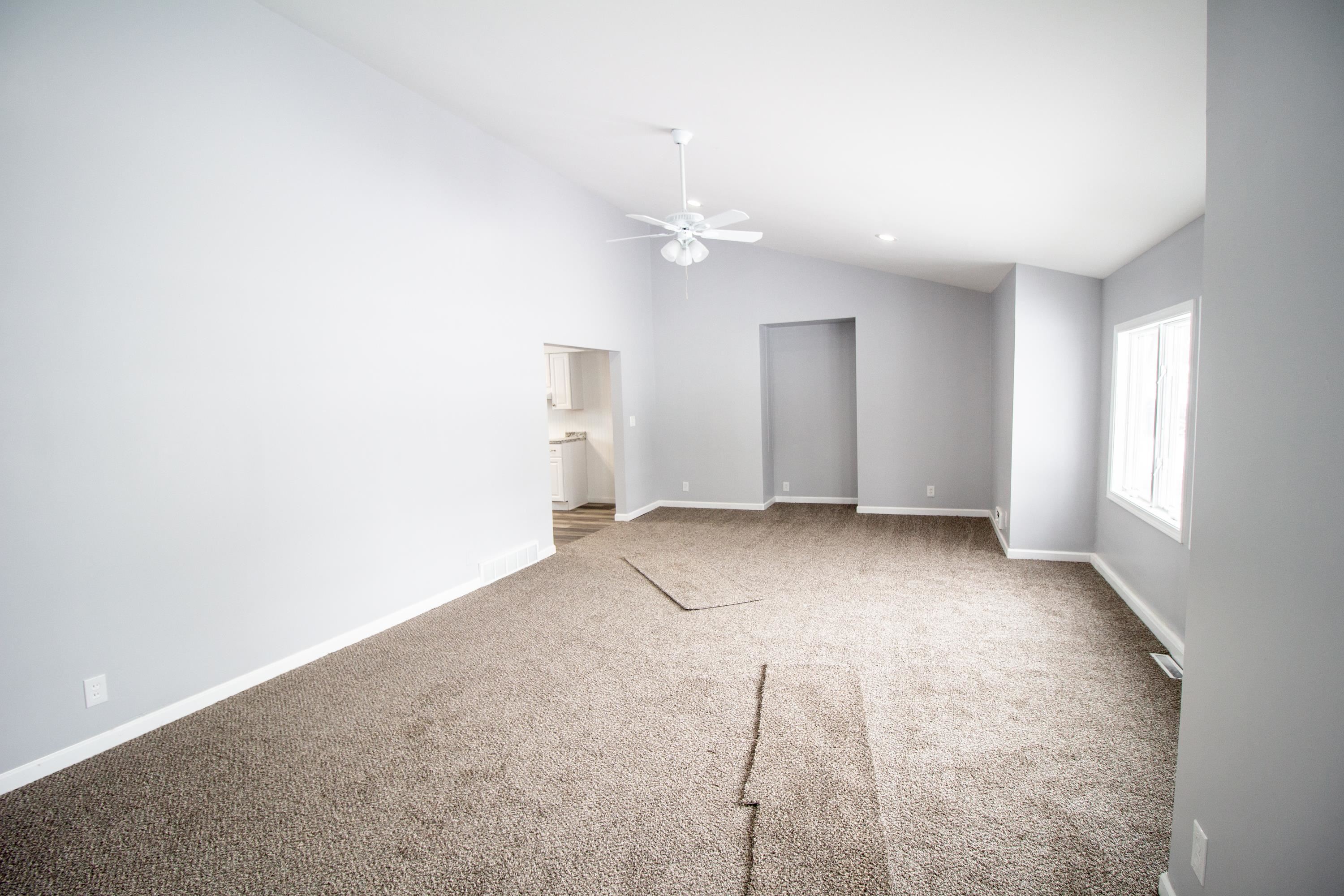 3495 Williamson Road Saginaw, MI 48601 - Photo 3 of 37 50100597-2.JPG