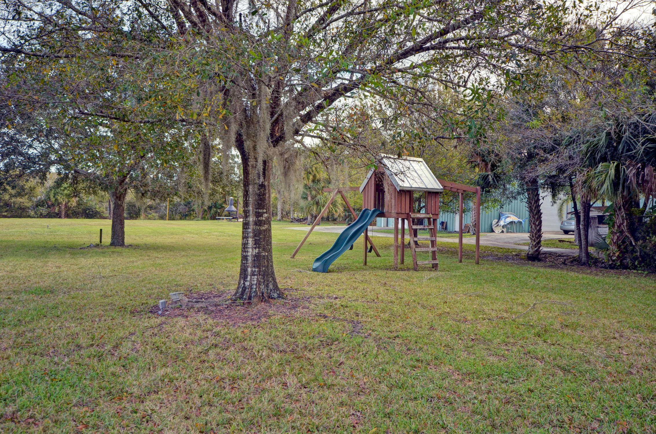 1305 Southeast Salerno Road Stuart, FL 34997 - Photo 29 of 31 _8