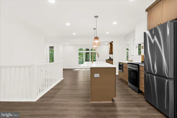 $765,000 | 1196 Tanager Drive, Millersville, MD 21108