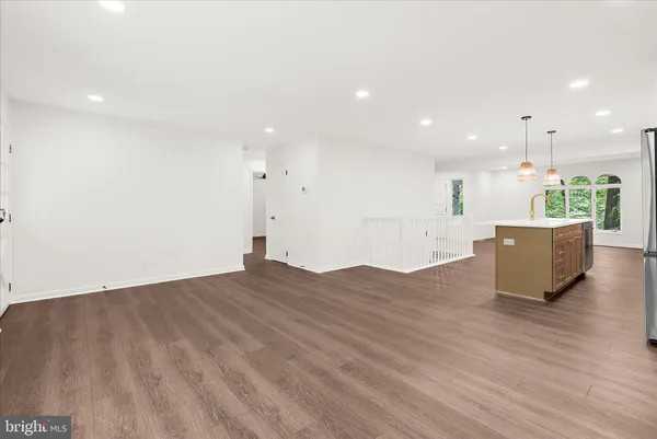 $765,000 | 1196 Tanager Drive, Millersville, MD 21108
