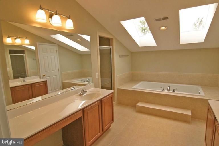8311 Edgewood Church Road Frederick, MD 21702 - Photo 14 of 19 Master Bath