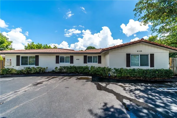 $1,499 | 4109 Riverside Drive, Unit A, Coral Springs, FL 33065