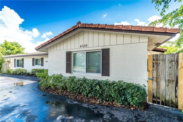 $1,499 | 4109 Riverside Drive, Unit A, Coral Springs, FL 33065