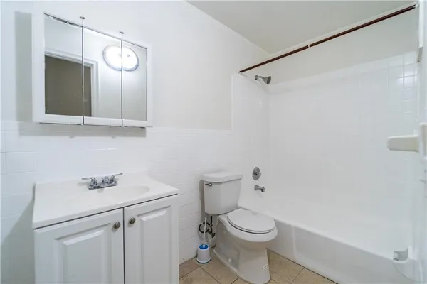 $1,499 | 4109 Riverside Drive, Unit A, Coral Springs, FL 33065