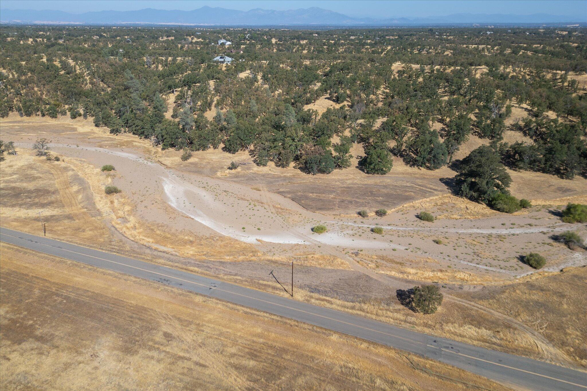 18600 Basler Road Cottonwood, CA 96022 - Photo 9 of 11 14-BiggerFlow Real Estate Media-14