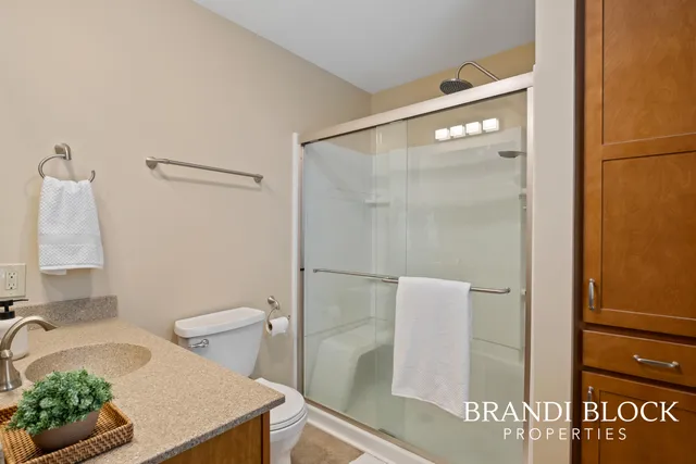 $425,000 | 14300 Tisdel Avenue Northeast, Cedar Springs, MI 49319