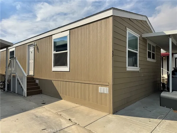 $221,500 | 32900 Riverside Drive, Unit 53, Lake Elsinore, CA 92530