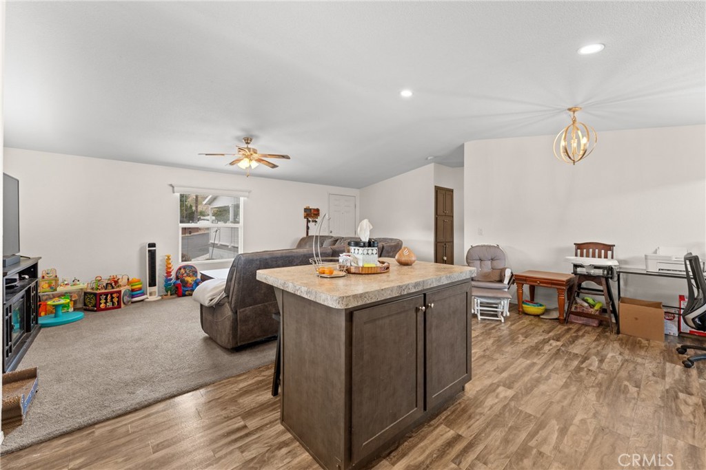 32900 Riverside Drive, Unit 53 Lake Elsinore, CA 92530 - Photo 14 of 34