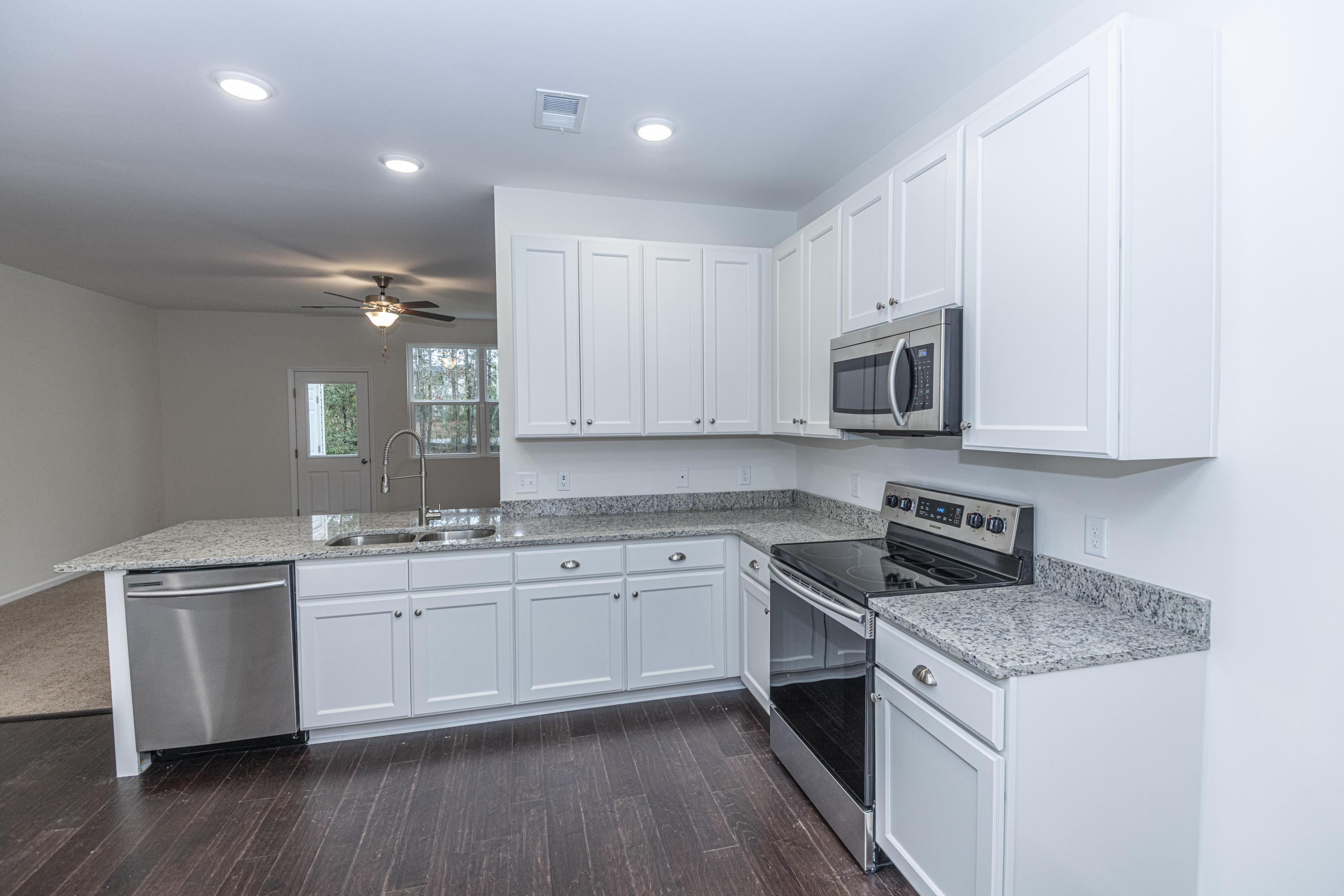 177 Woodward Road, Unit 127 Goose Creek, SC 29445 - Photo 14 of 27 DSC_5279