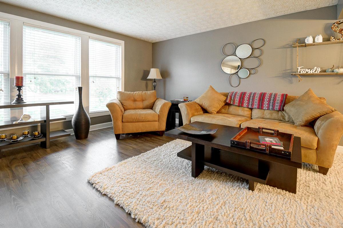 3877 Ramblehurst Road Columbus, OH 43221 - Photo 5 of 31 Gallery Image 5