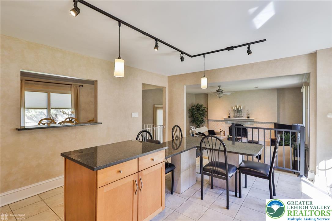 930 Springhouse Road Allentown, PA 18104 - Photo 13 of 46 Gallery Image 13