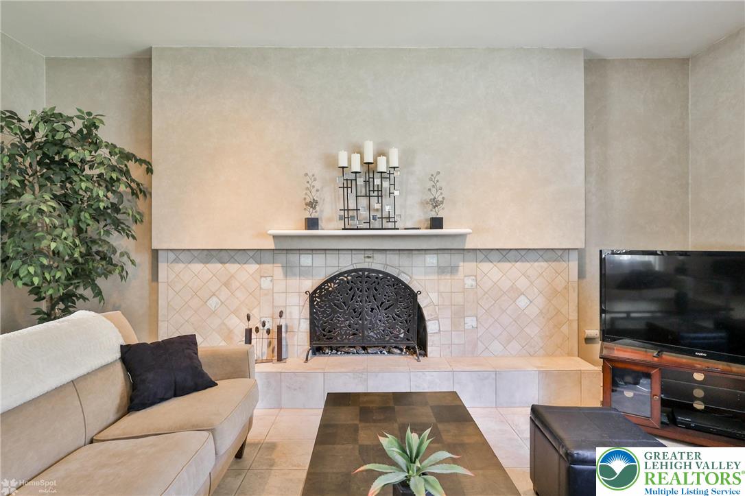 930 Springhouse Road Allentown, PA 18104 - Photo 20 of 46 Gallery Image 20