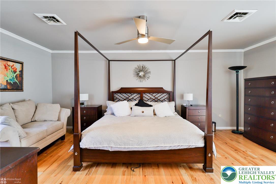 930 Springhouse Road Allentown, PA 18104 - Photo 23 of 46 Gallery Image 23