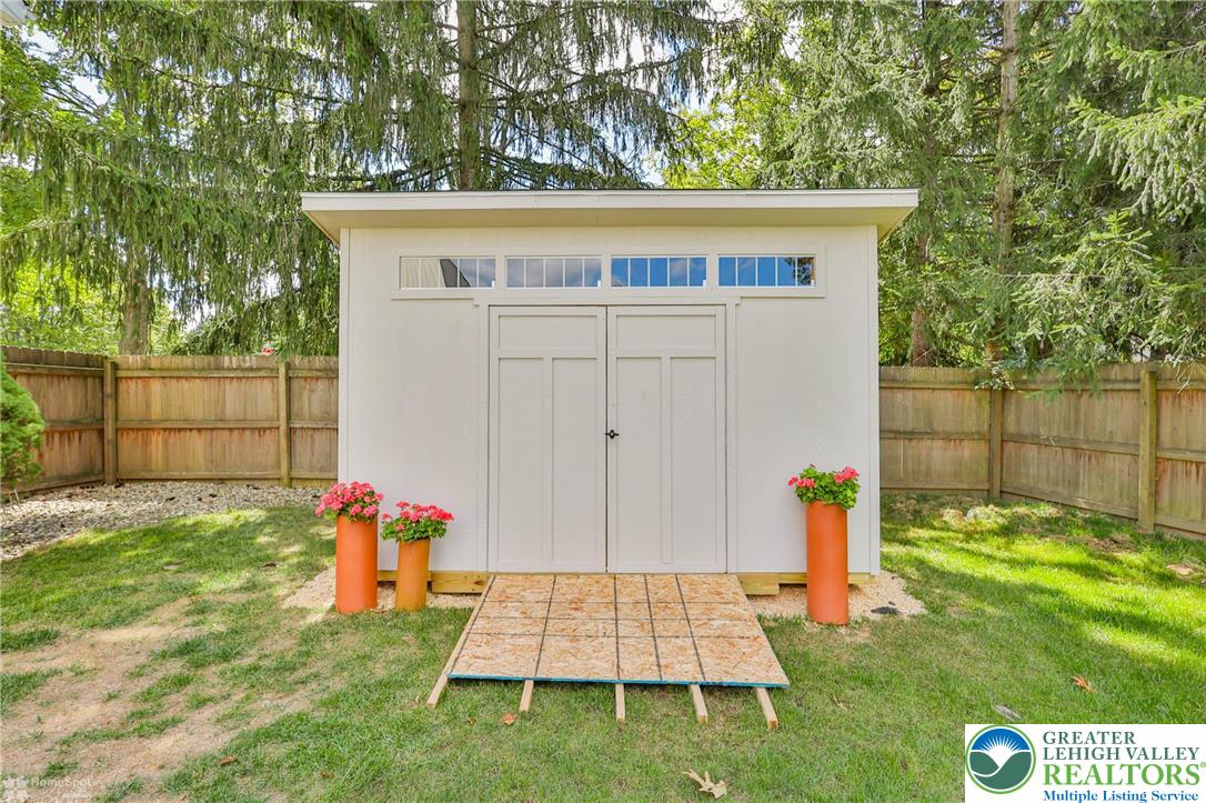 930 Springhouse Road Allentown, PA 18104 - Photo 42 of 46 Gallery Image 42