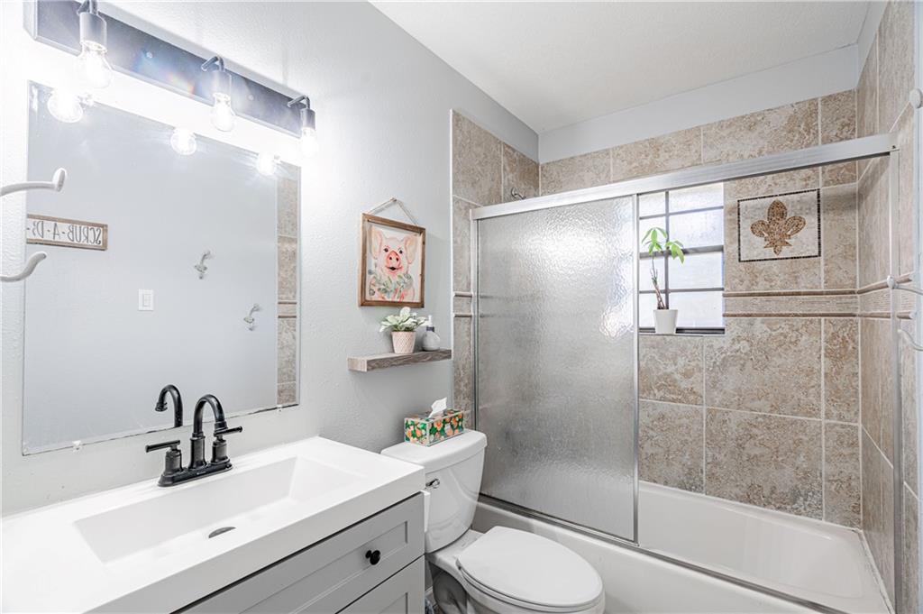 325 Somerset Road Laplace, LA 70068 - Photo 14 of 29