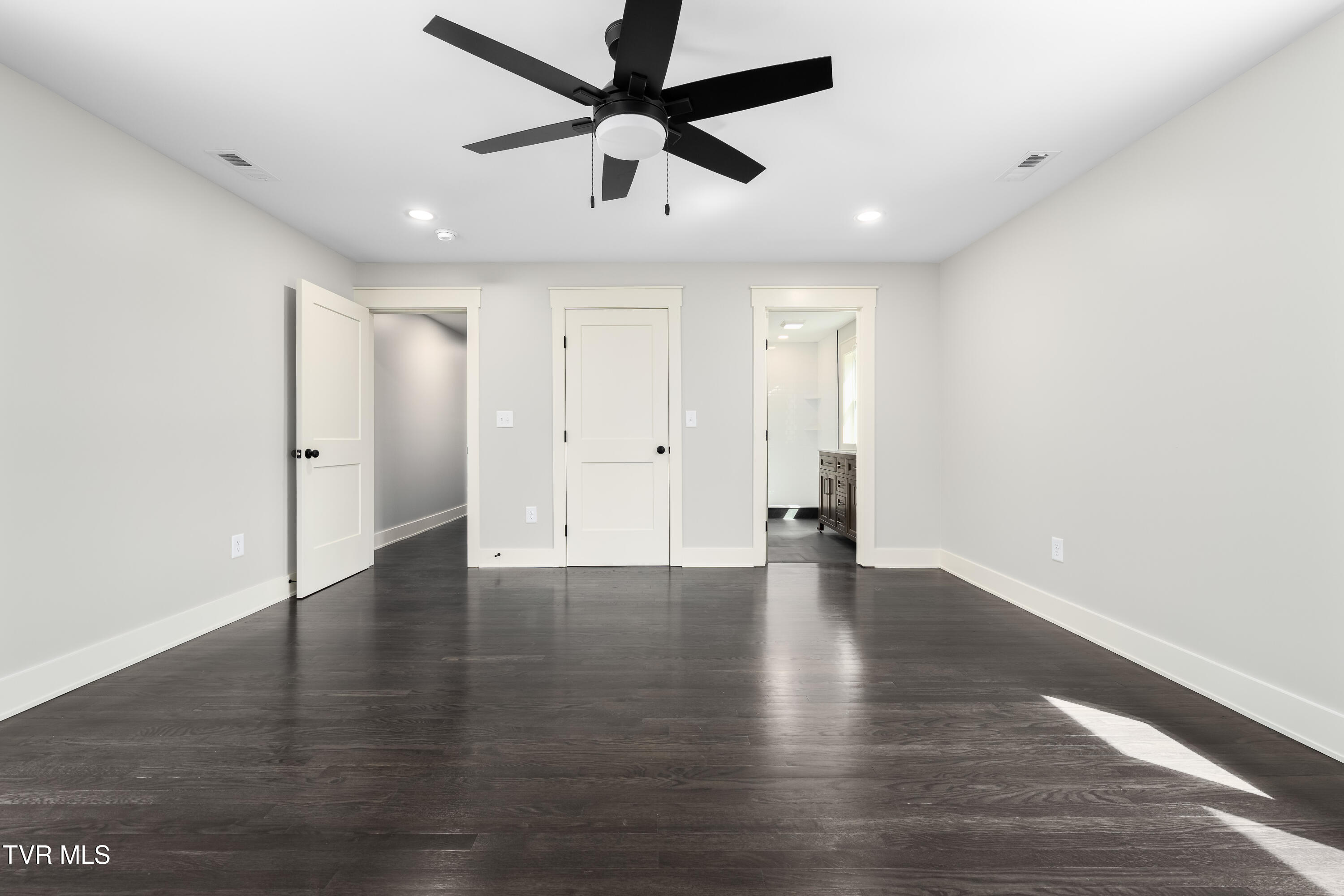 226 Dorothy Circle Limestone, TN 37681 - Photo 46 of 59 226 Dorothy Cir (47 of 61)