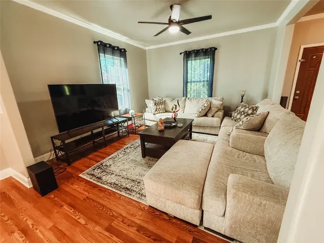 $179,900 | 76 Grant Avenue, Auburn, NY 13021