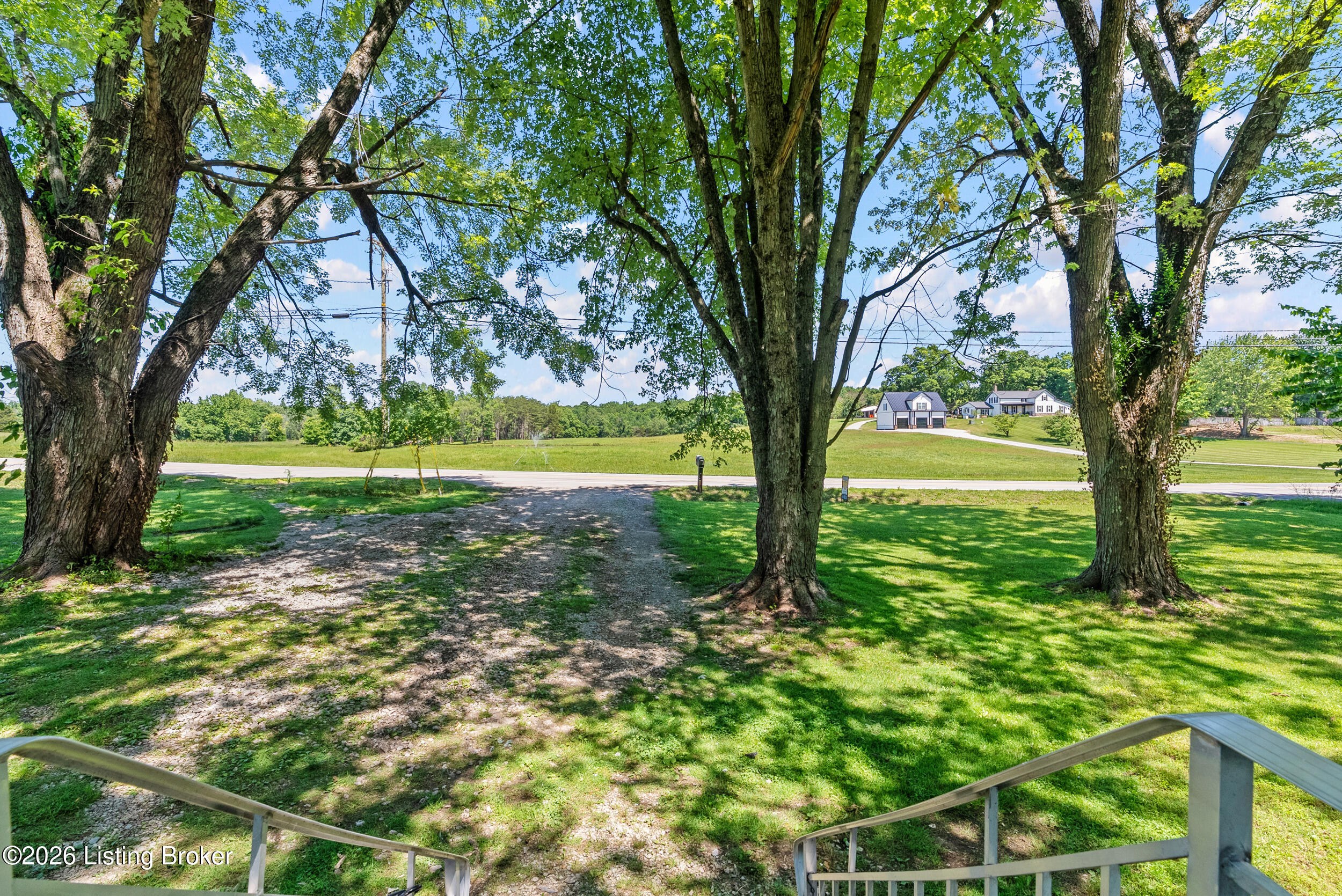 6361 Shepherdsville Road Elizabethtown, KY 42701 - Photo 4 of 40 dsc08816