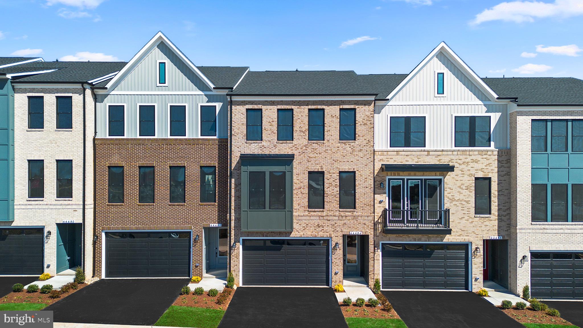 44484 Lowestoft Square Ashburn, VA 20147 - Photo 1 of 26