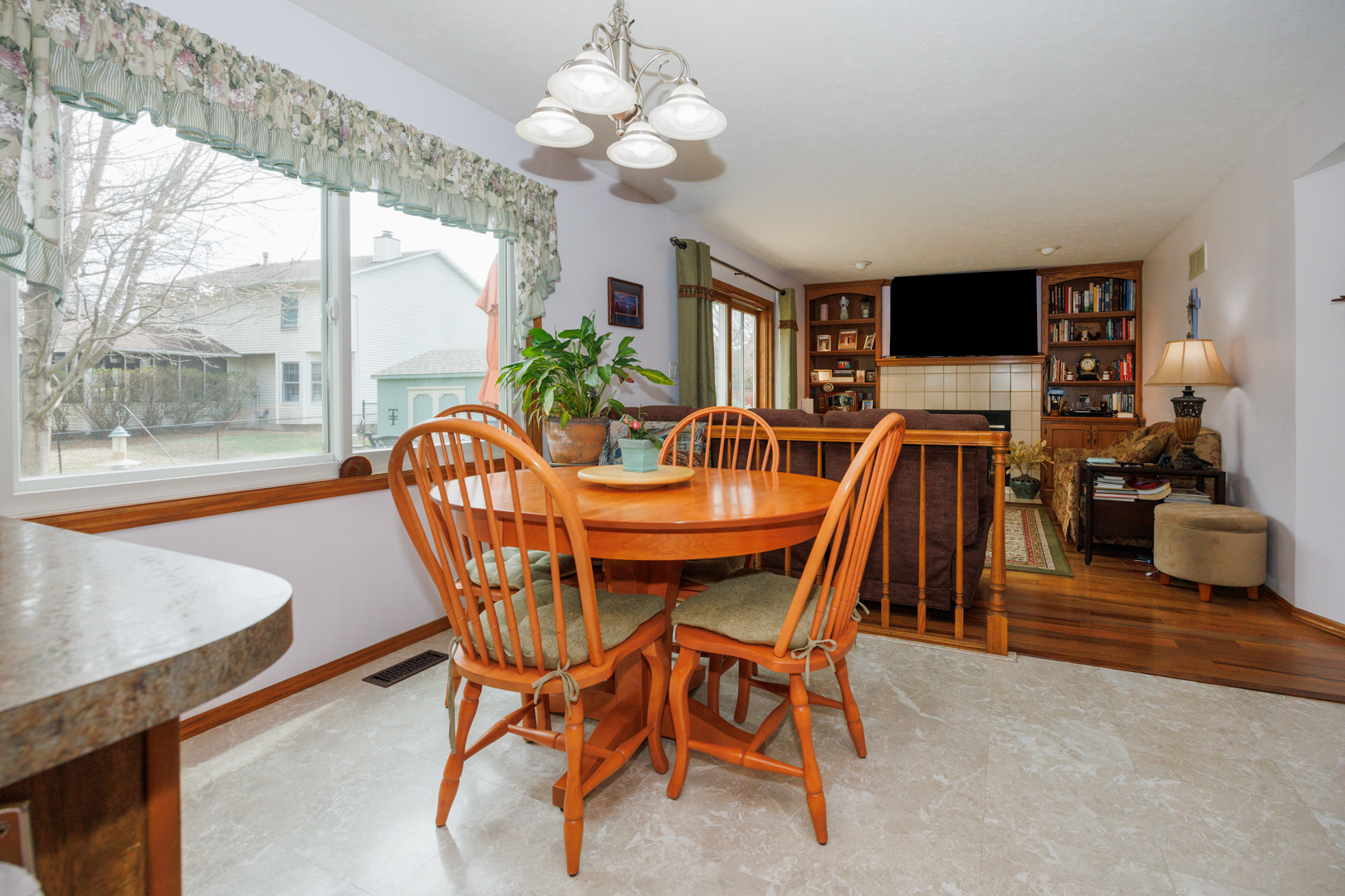 1304 South Hershey Road Bloomington, IL 61704 - Photo 11 of 58