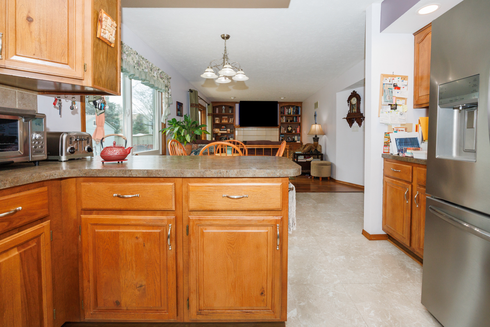 1304 South Hershey Road Bloomington, IL 61704 - Photo 15 of 58